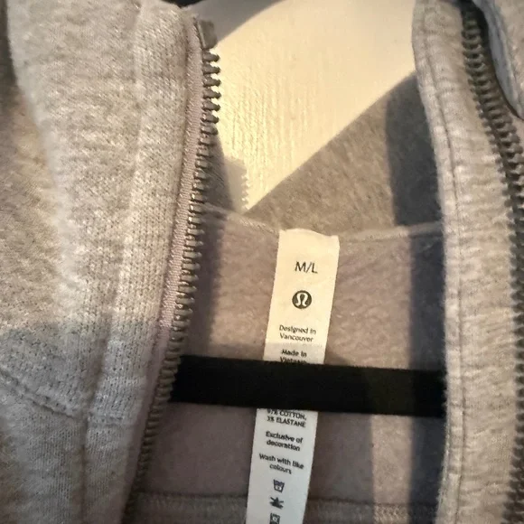 Cropped Scuba - Picture 3 of 6